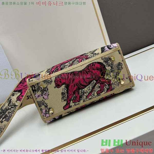 ST ��� ���̵�� M8002-20