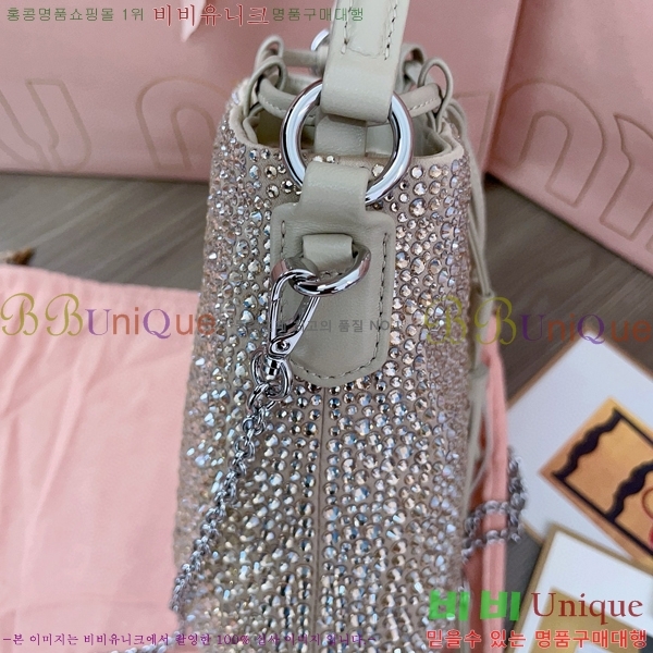 #�̿�̿� ũ����Ż ��Ŷ�� 5BE085-101