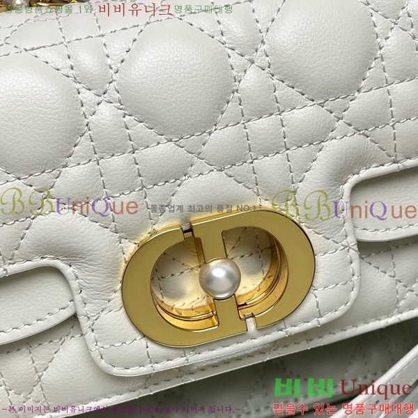 #��� ������ ž�ڵ� �̴� M9224-2