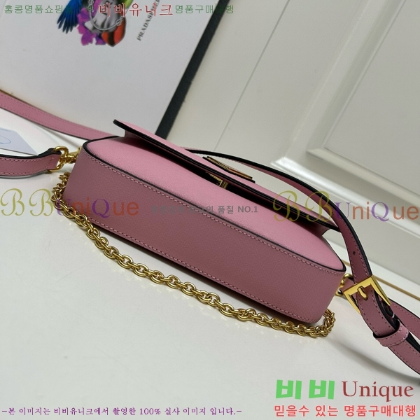 ����� ũ�ν��� 1BD556-3