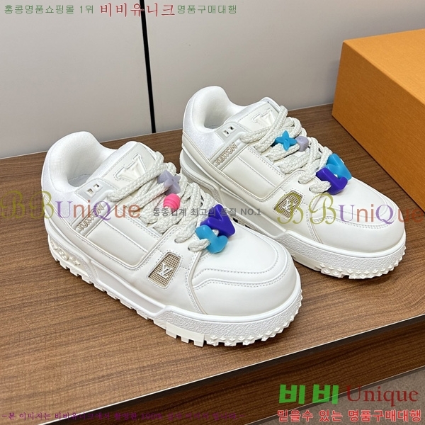 ���̺��� LV Ʈ���̳� ����Ŀ�� 41L2461814-3