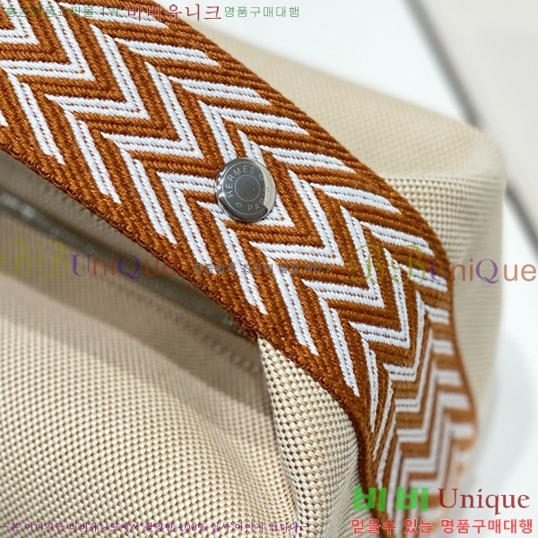 #�����޽� �긮���귢 Ʈ���� ���� �Ŀ�ġ HY587-11