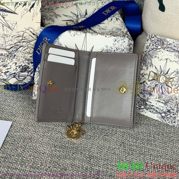 #��� ���̵� �÷� ī������ S0011-106