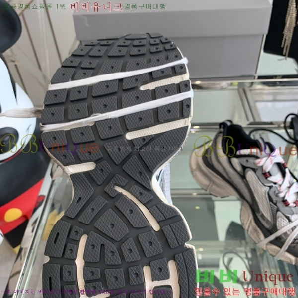 �߷��þư� 3XL Ʈ���̳� ����Ŀ�� BLA356600-8