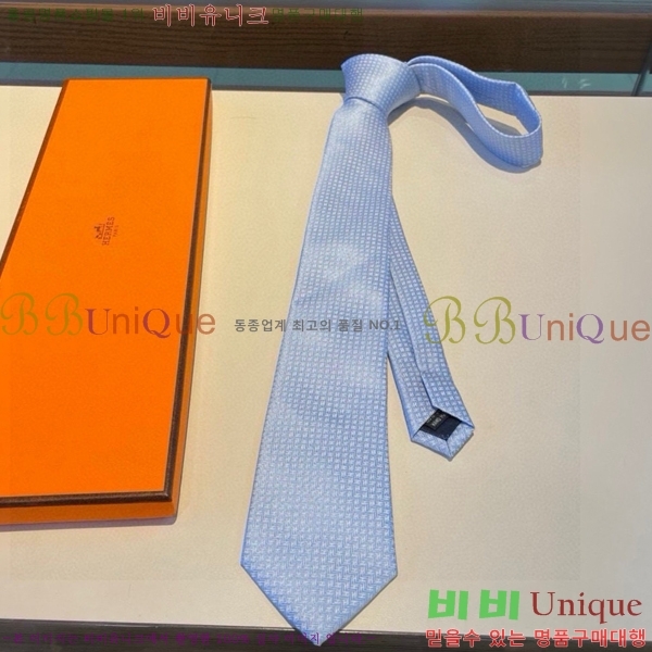 #�����޽� ��Ÿ�� HE555582-2