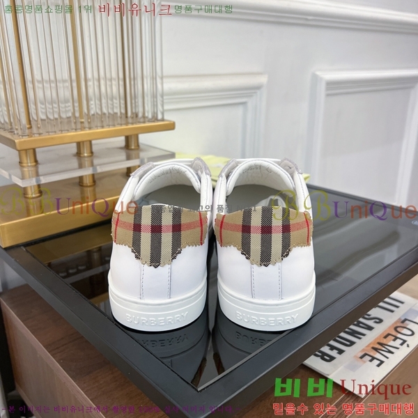 ������ ����Ŀ�� �������� 32BU857911-5