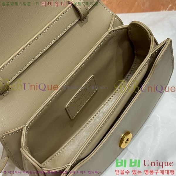 #��� ���� 30 ������ ���� ž�ڵ�� M9370-102