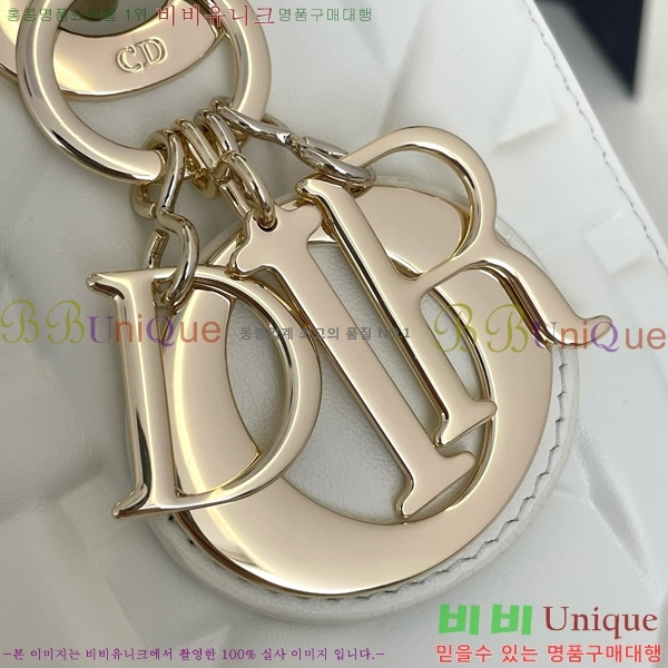 #��� ���̵�� ���� M8002-600