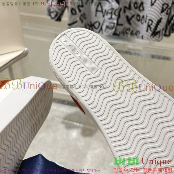 ����� ����Ŀ�� �������� 32PA581142-7