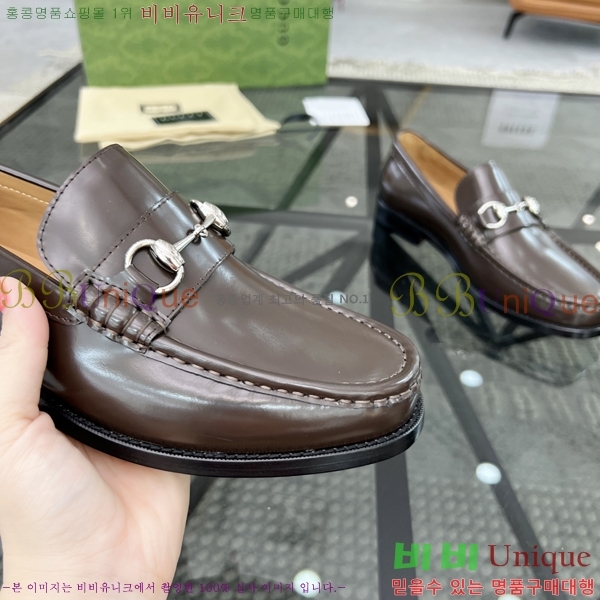 ���� ���� ���� G823696-8