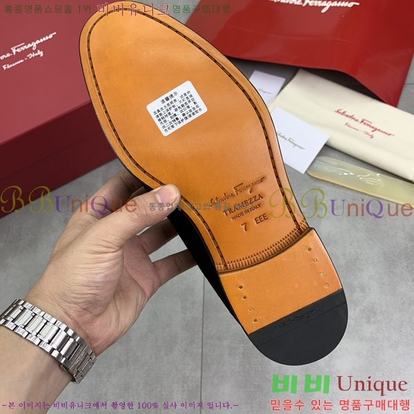 ���� ��󰡸� Ŭ���� ��Ŀ ���� 66F248293-2