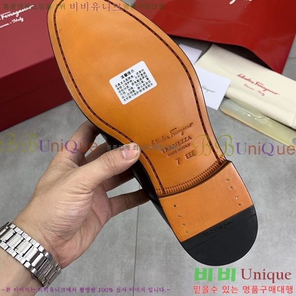 ���� ��󰡸� Ŭ���� ��Ŀ ���� 66F248293-1