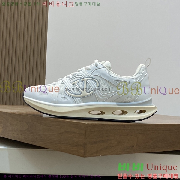 ���� �߷�Ƽ�� ����Ŀ�� VA832640-5