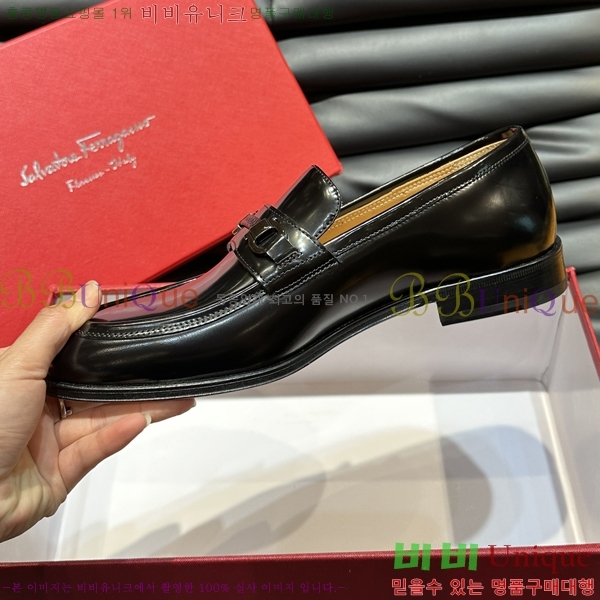 ��󰡸� Ŭ���� ���� ���� 67F248291-1