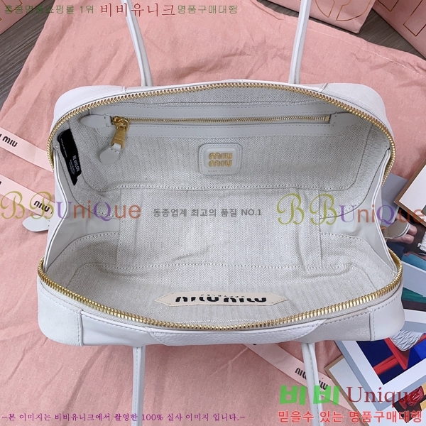 #�̿�̿� NEW ��ī�� ��Ʈ�� 5BB147-302