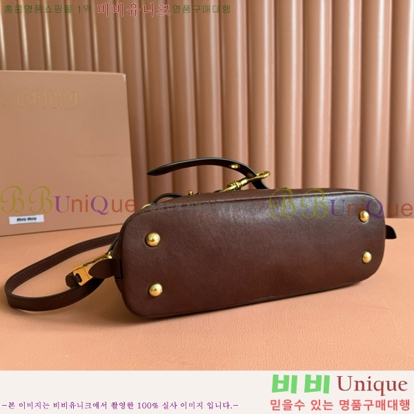 #�̿�̿� �ƹ�ٸ� ž �ڵ�� ���� 5BB169-103