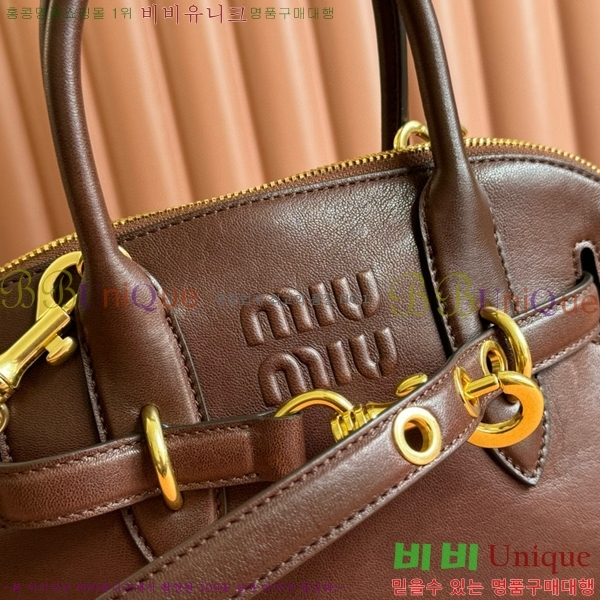 #�̿�̿� �ƹ�ٸ� ž �ڵ�� ���� 5BB169-103