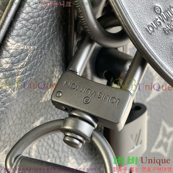 #���̺��� ���ǵ� P9 �ݵѸ��� 30 M21108-101