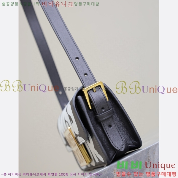 #��� �̽���� �÷��� M2610-300