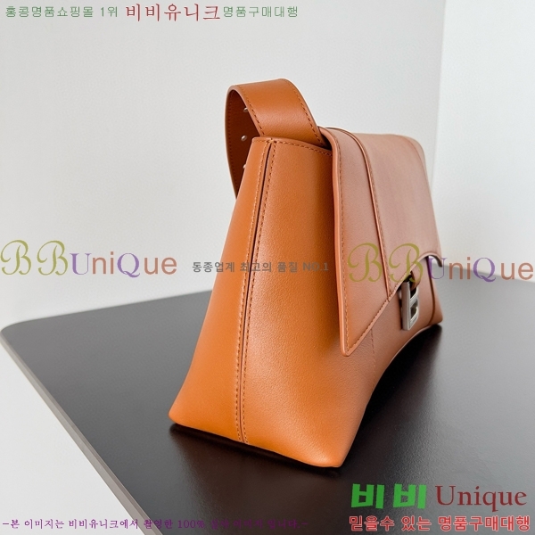 #�߷��þư� �ٿ�Ÿ�� ���� �����  67135329-102