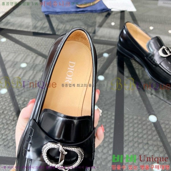 ���� ��� ���� D9978052