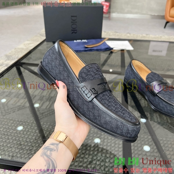 ���� ��� ���� D9978053