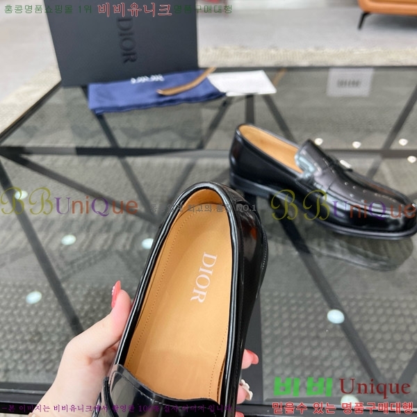 ���� ��� ���� D9978053-3