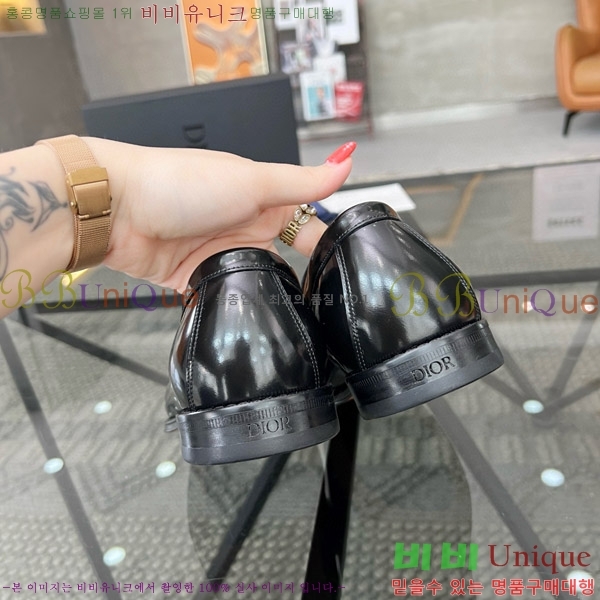 ���� ��� ���� D9978053-3