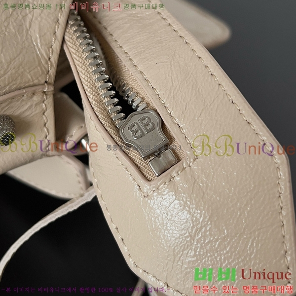 #�߷��þư� �׿� ī�� ����� XS �� 700940-208