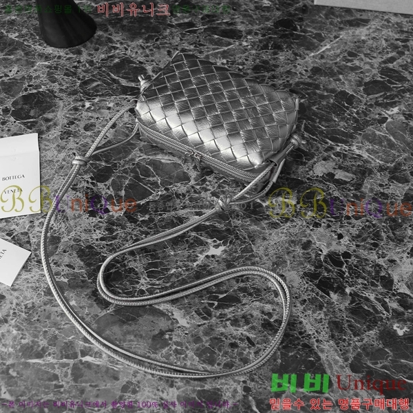 #���װ�����Ÿ ���� �̴� ī�޶�� 680254-615