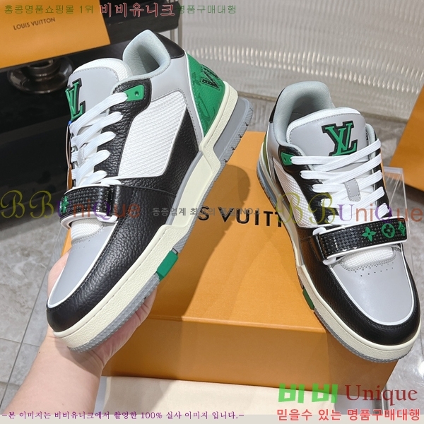 NEW LV Ʈ���̳� ����Ŀ�� 40L24768941-4