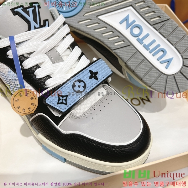 NEW LV Ʈ���̳� ����Ŀ�� 40L24768941-2