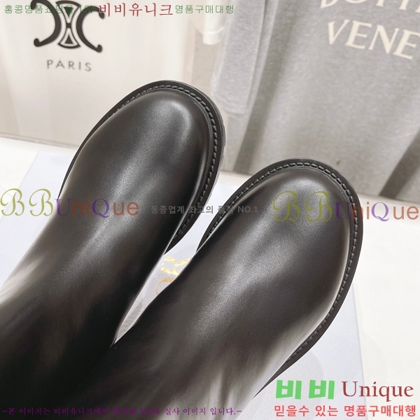 ���� ��� 30 Montaigne ��Ŭ ���� 40D24101613-1