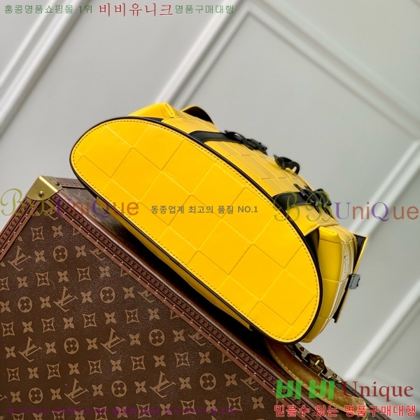 #���̺��� ũ�������� MM M25016-101