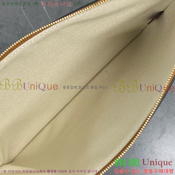 #������ Ʈ������ Ŭ��ġ�� 100672-103