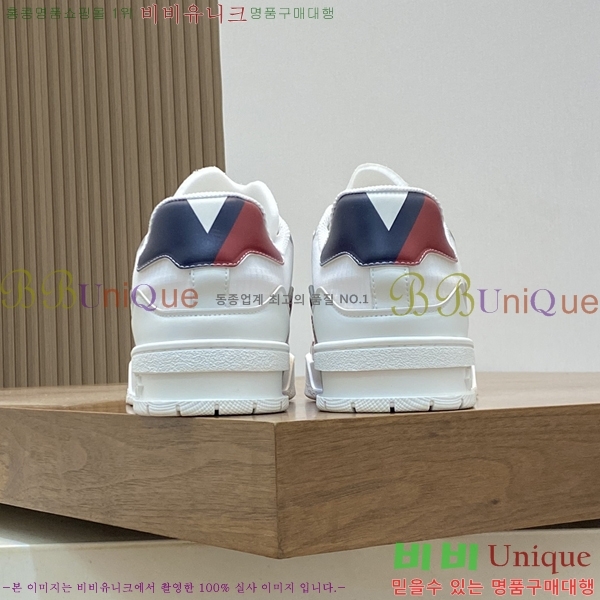 ���� LV Ʈ���̳� ����Ŀ�� L48385-4