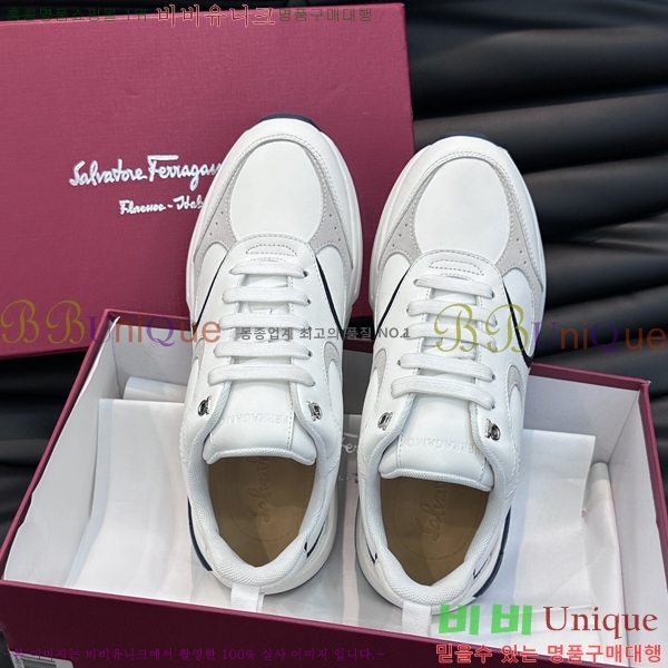 ���� �䷹���� ����Ŀ�� F895954-1