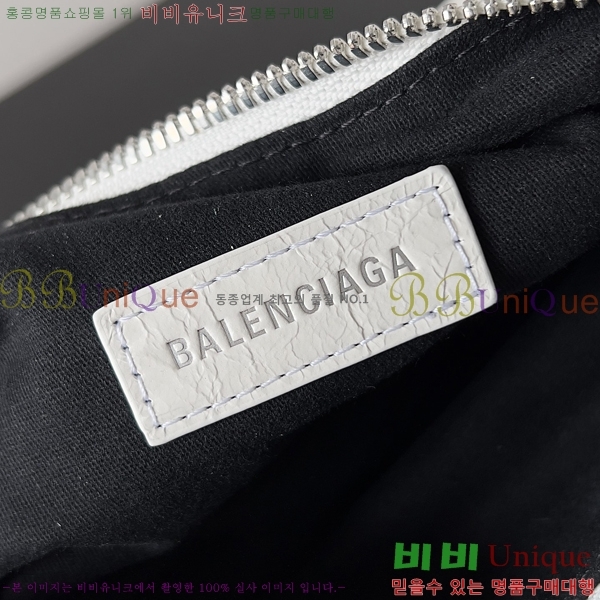 #�߷��þư� LE CAGOLE �� ī�� Xs ����� 6713091-1