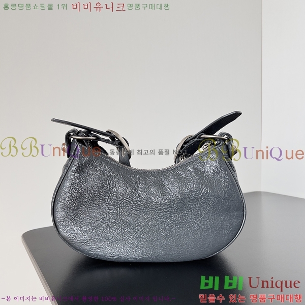 #�߷��þư� LE CAGOLE �� ī�� Xs ����� 6713091-6