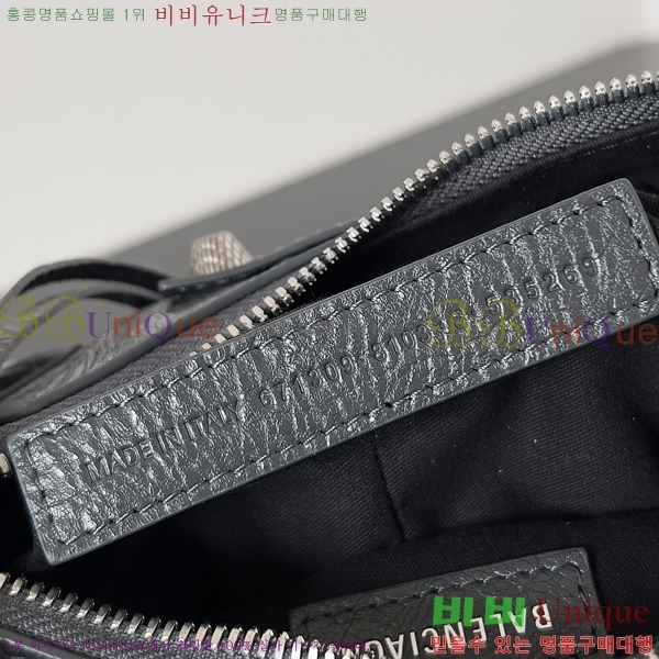 #�߷��þư� LE CAGOLE �� ī�� Xs ����� 6713091-6