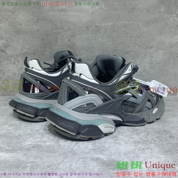 �߷��þư� Track 4.0 ����Ŀ�� 49BL2411-1443-11