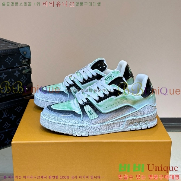 ���̺��� Ʈ���̳� ����Ŀ�� 55L4541744-2