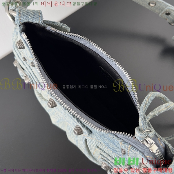 #�߷��þư� LE CAGOLE �� ī�� Xs ����� 6713091-19