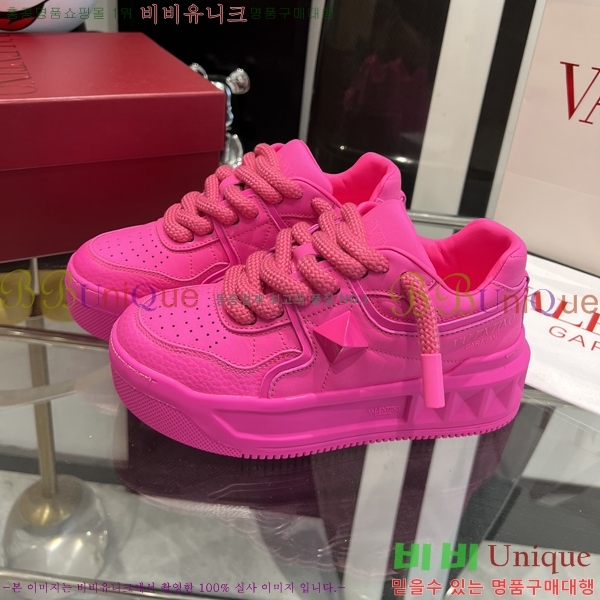 �߷�Ƽ�� ONE STUD XL ����Ŀ�� 35VA2412201-8 ��5cm