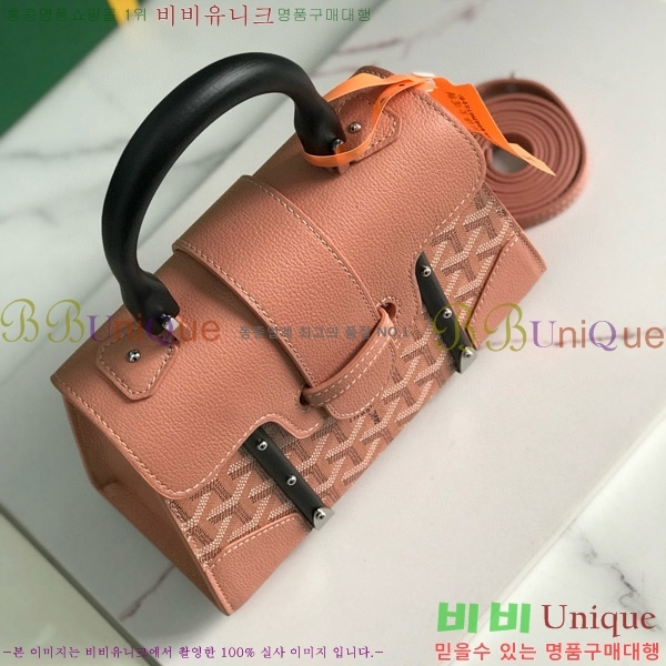 #���ߵ� ���̰��� �̴� GY5494541-303