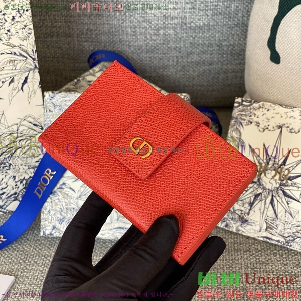 #��� 30 ������ 5 ���� ī�� ���� S2058-106