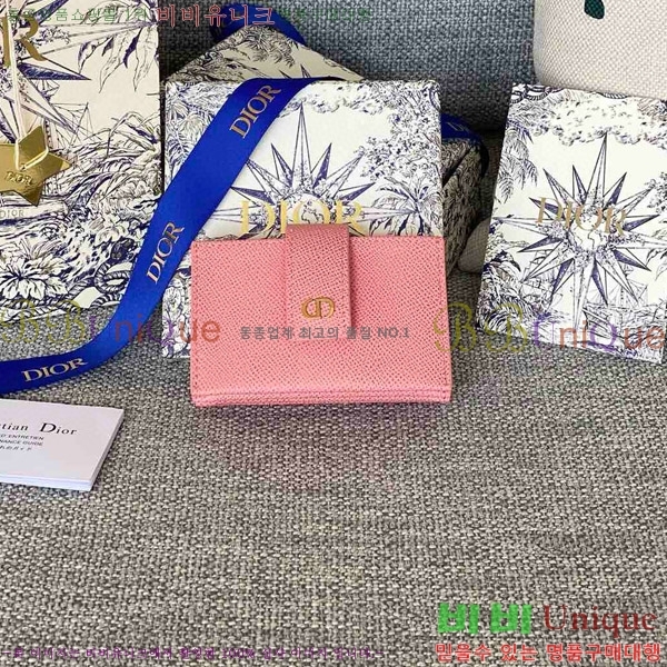 #��� 30 ������ 5 ���� ī�� ���� S2058-101