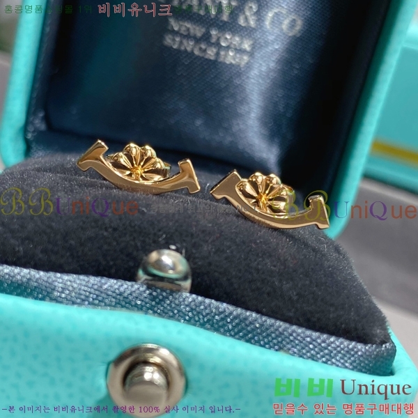 ���� Ƽ�Ĵ� Ŭ���� �Ͱ��� 8T2511417-2