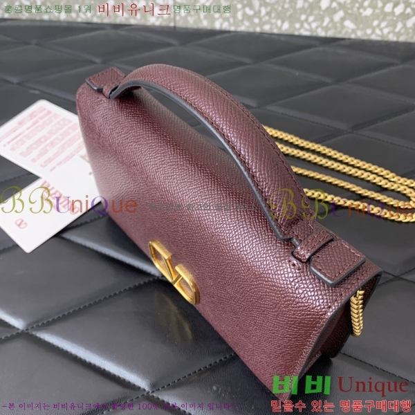 #�߷�Ƽ�� ����ٴ� V�ΰ� ü�ι� 40VA0682518-6