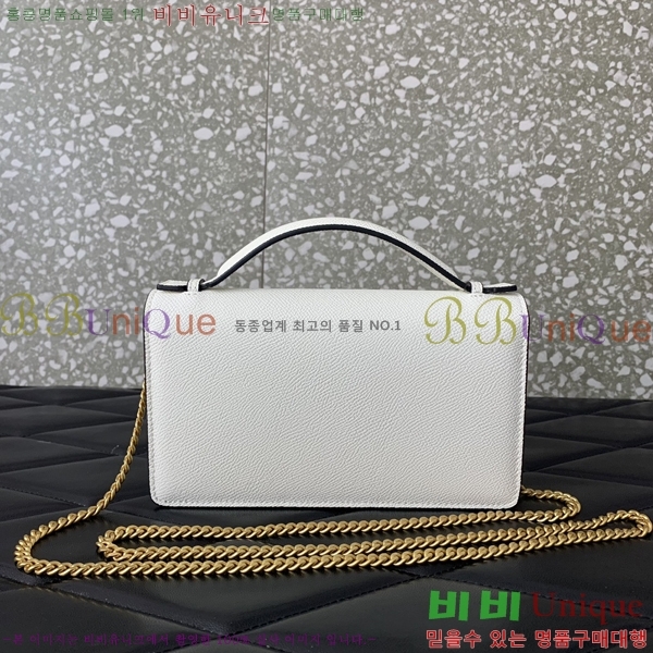 #�߷�Ƽ�� ����ٴ� V�ΰ� ü�ι� 40VA0682518-5